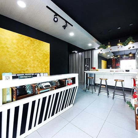 Oyo 727 Hotel Rafflesia Kota Kinabalu Kültér fotó