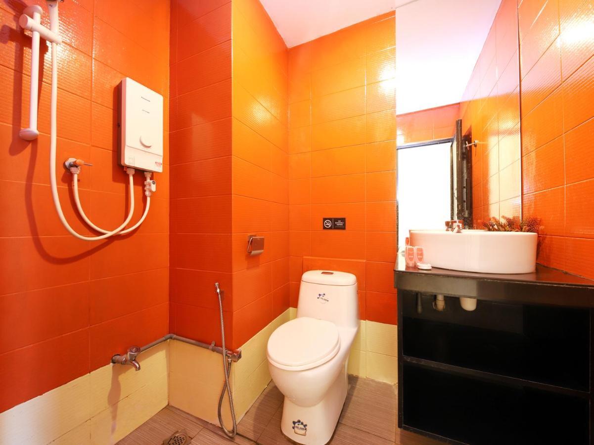 Oyo 727 Hotel Rafflesia Kota Kinabalu Kültér fotó